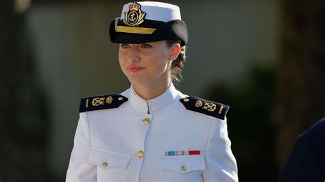 sofifa de la vega|La princesa Leonor ingresa en la Escuela Naval de Marín: así .